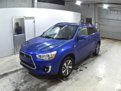 MITSUBISHI RVR