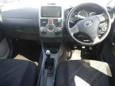 TOYOTA RUSH