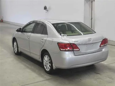 TOYOTA PREMIO