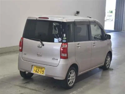 Daihatsu TANTO EXE