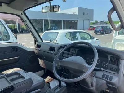 NISSAN CARAVAN