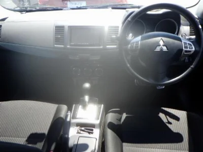 MITSUBISHI GALANT FORTIS SPORTBACK