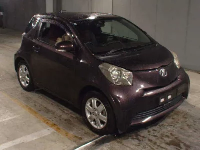 TOYOTA IQ