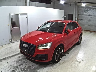 AUDI Q2