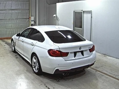 BMW 4 SERIES