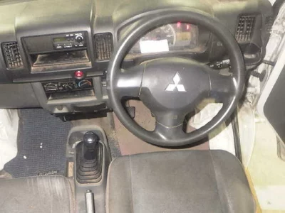 MITSUBISHI MINICAB