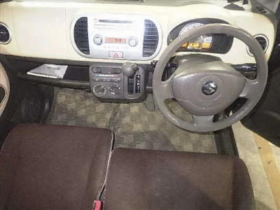 SUZUKI MRWAGON
