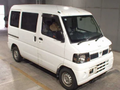 NISSAN CLIPPER