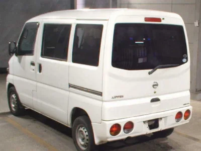 NISSAN CLIPPER