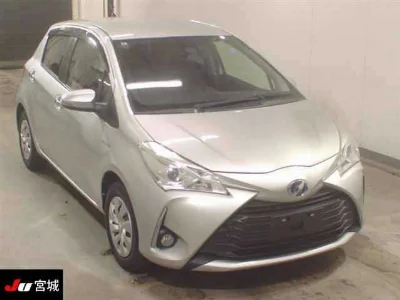 TOYOTA VITZ