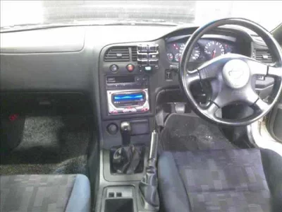 NISSAN SKYLINE