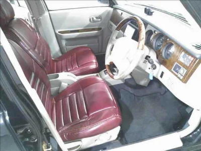 NISSAN RASHEEN