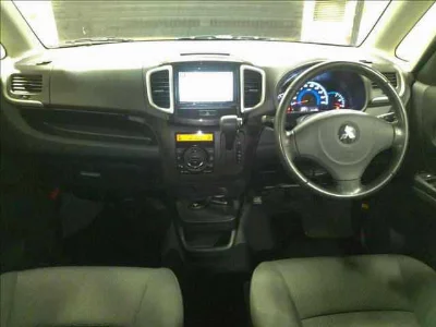 MITSUBISHI DELICA D2