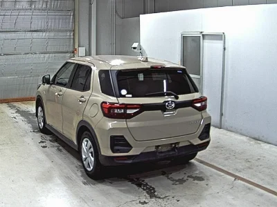 DAIHATSU ROCKY