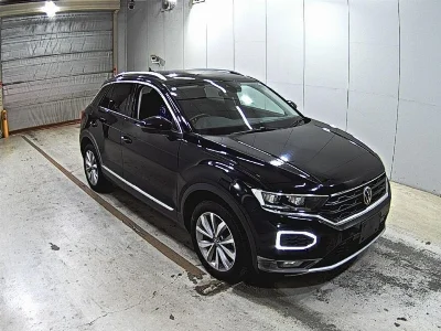 VOLKSWAGEN T-ROC