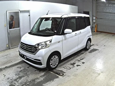 NISSAN DAYZ ROOX