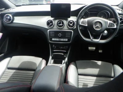 MERCEDES BENZ CLA