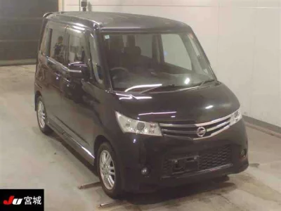 NISSAN ROOX