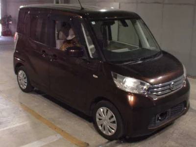 NISSAN DAYZ ROOX
