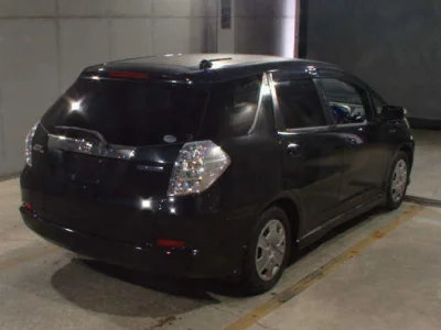 HONDA FIT SHUTTLE