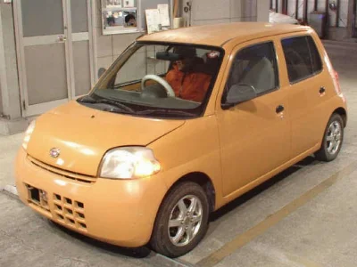 DAIHATSU ESSE