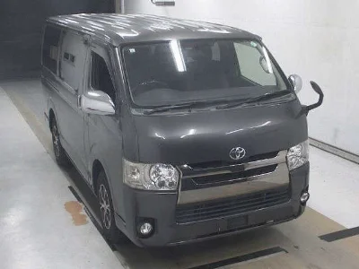TOYOTA REGIUS VAN