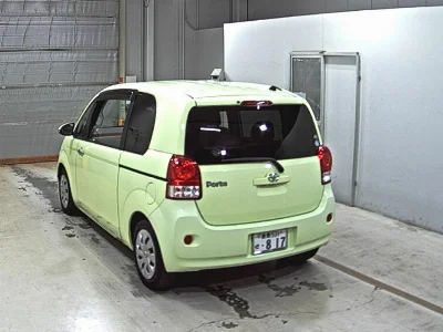 TOYOTA PORTE