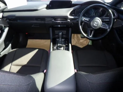 MAZDA MAZDA3 FASTBACK