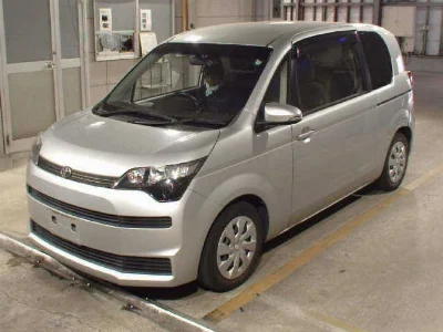 TOYOTA SPADE
