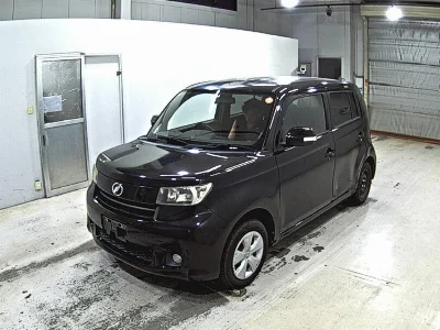 TOYOTA BB