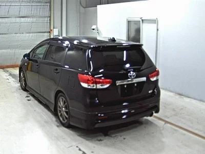 TOYOTA WISH