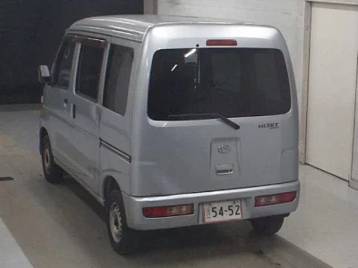 DAIHATSU HIJET VAN