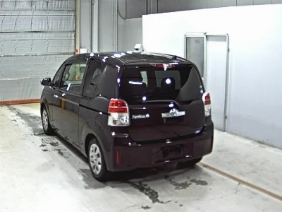 TOYOTA SPADE