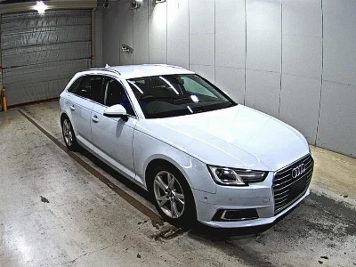 AUDI A4 AVANTE