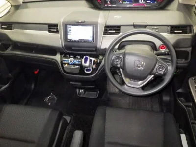 HONDA FREED+