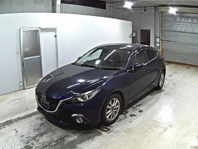 MAZDA AXELA