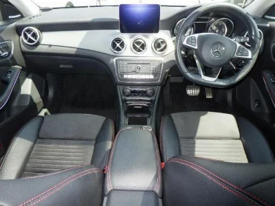 MERCEDES BENZ CLA SHOOTING BRAKE