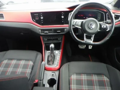 VOLKSWAGEN POLO GTI