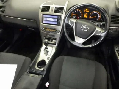 TOYOTA AVENSIS WAGON