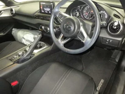 MAZDA ROADSTER