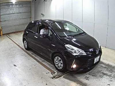TOYOTA VITZ