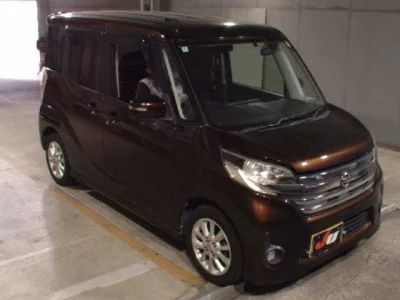 NISSAN DAYZ ROOX