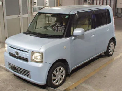DAIHATSU MOVE CONTE