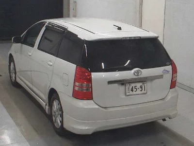 TOYOTA WISH