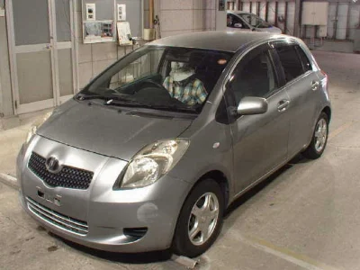 TOYOTA VITZ