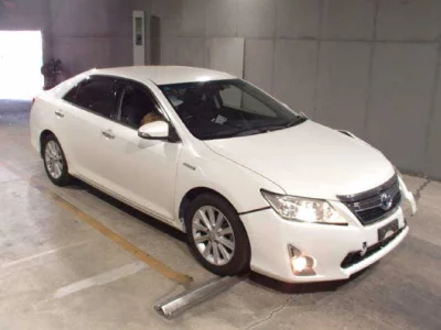 TOYOTA CAMRY