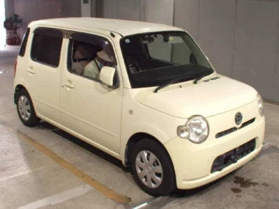 DAIHATSU MIRA COCOA