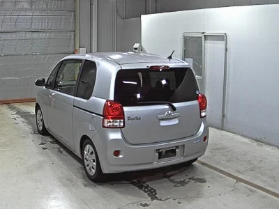 TOYOTA PORTE