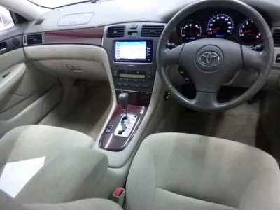TOYOTA WINDOM