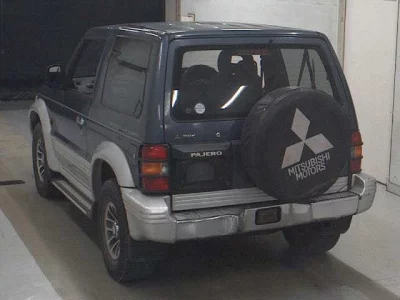 MITSUBISHI PAJERO